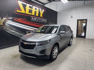 Used 2023 Chevrolet Equinox LT image 1