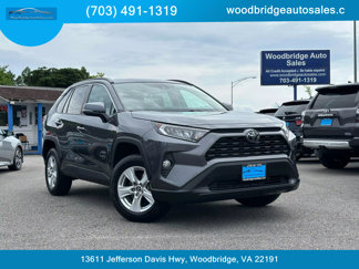 Used 2021 Toyota RAV4 XLE image 1