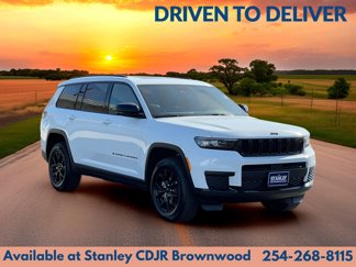 New 2025 Jeep Grand Cherokee L Altitude image 1