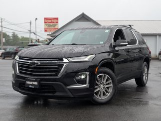 Used 2022 Chevrolet Traverse LT image 1