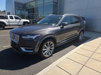 Used 2023 Volvo XC90 B6 Plus image 1
