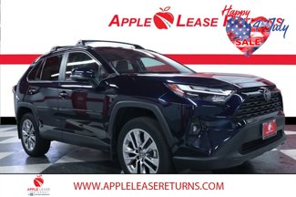 Used 2023 Toyota RAV4 XLE Premium image 1