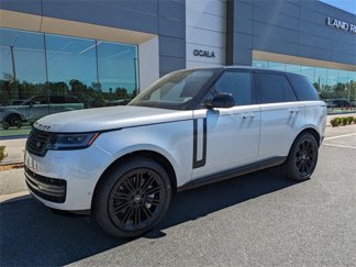 New 2025 Land Rover Range Rover SE image 1