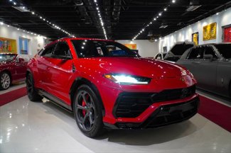 Used 2019 Lamborghini Urus image 1