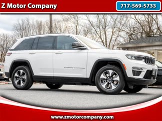 Used 2023 Jeep Grand Cherokee 4WD 4xe image 1