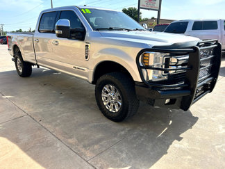 Used 2018 Ford F250 XLT w/ XLT Premium Package image 1