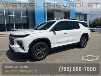 Used 2025 Chevrolet Traverse LT image 1