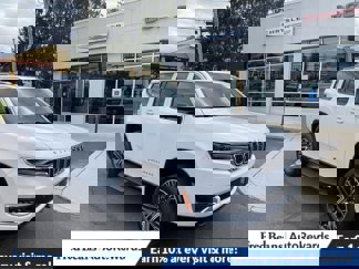 New 2025 Jeep Wagoneer 4WD w/ Convenience Group I image 1