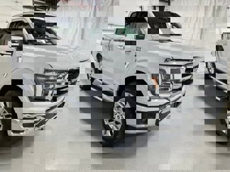 Used 2025 Ford F150 Lariat w/ Equipment Group 501A Mid image 1