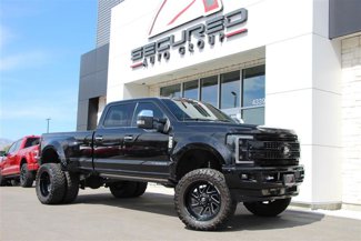 Used 2019 Ford F350 Platinum image 1