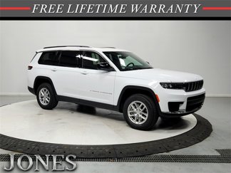 New 2025 Jeep Grand Cherokee L Laredo image 1