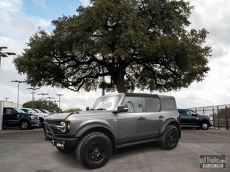 Used 2024 Ford Bronco Wildtrak image 1