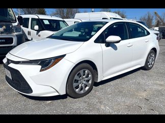Used 2022 Toyota Corolla LE image 1