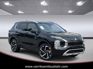 New 2025 Mitsubishi Outlander SEL image 1