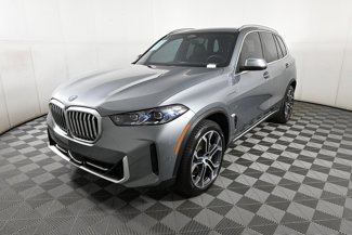 Used 2025 BMW X5 xDrive50e w/ Parking Assistance Package image 1