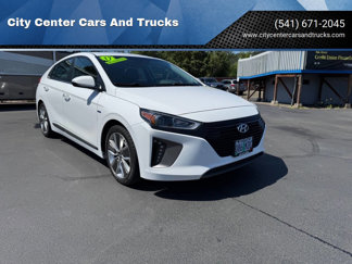 Used 2017 Hyundai Ioniq Limited image 1