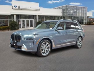 Used 2025 BMW X7 xDrive40i image 1