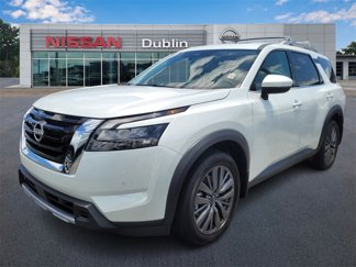 New 2025 Nissan Pathfinder SL w/ SL Premium Package image 1