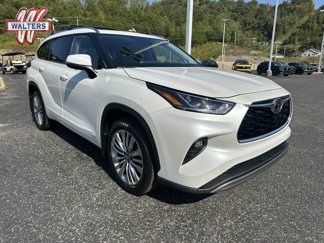 New 2025 Toyota Highlander Platinum image 1