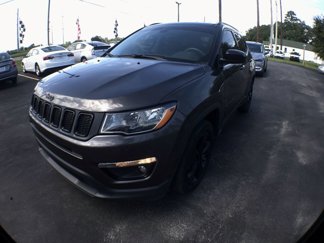 Used 2021 Jeep Compass Latitude image 1