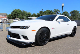 Used 2015 Chevrolet Camaro Z/28 image 1
