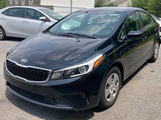 Used 2017 Kia Forte LX image 1
