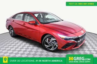 Used 2025 Hyundai Elantra SEL image 1