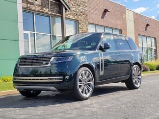 New 2025 Land Rover Range Rover SE image 1