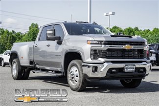 New 2025 Chevrolet Silverado 3500 LT w/ Safety Package image 1