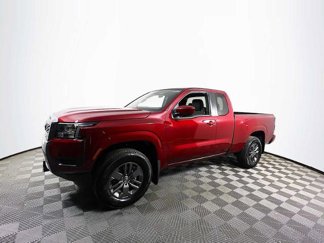 Certified 2025 Nissan Frontier SV image 1