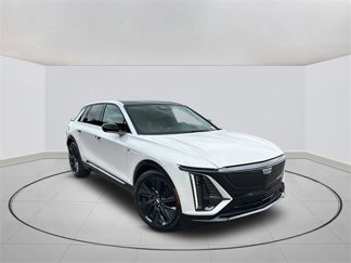 New 2025 Cadillac Lyriq Sport image 1