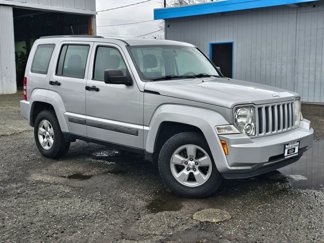 Used 2012 Jeep Liberty Sport image 1