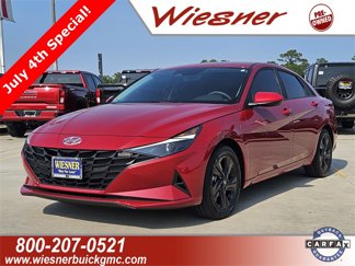 Used 2022 Hyundai Elantra Blue image 1