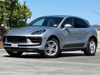Used 2024 Porsche Macan image 1