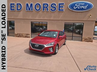 Used 2022 Hyundai Ioniq SE image 1