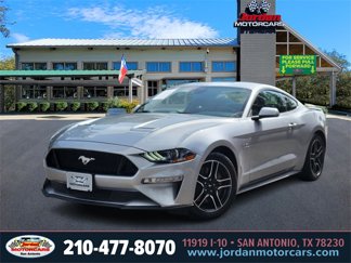 Used 2022 Ford Mustang GT image 1