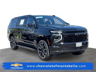 Certified 2025 Chevrolet Suburban RST image 1