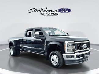 New 2025 Ford F350 Lariat image 1
