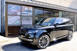 New 2025 Land Rover Range Rover SE image 1