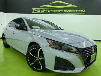 Used 2024 Nissan Altima 2.5 SR w/ SR Premium Package image 1