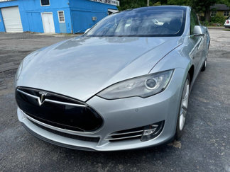 Used 2014 Tesla Model S P85 image 1