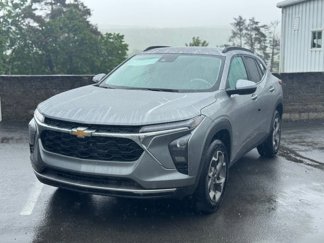 New 2025 Chevrolet Trax LT w/ Driver Confidence Package image 1