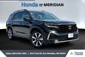 New 2025 Honda Pilot Touring image 1