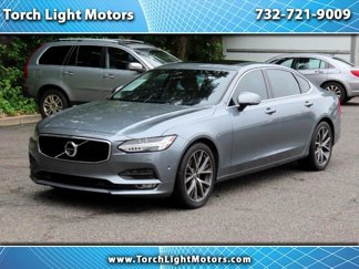 Used 2018 Volvo S90 T5 Momentum w/ Convenience Package image 1