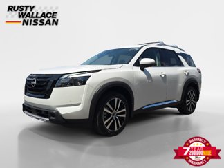 New 2025 Nissan Pathfinder Platinum image 1