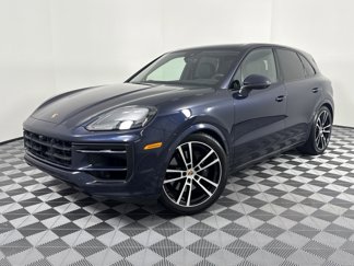 Used 2025 Porsche Cayenne image 1