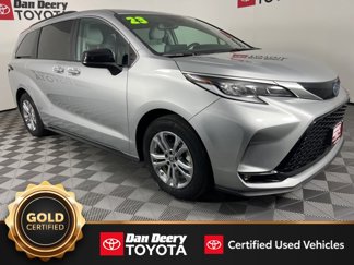 Certified 2023 Toyota Sienna XSE image 1