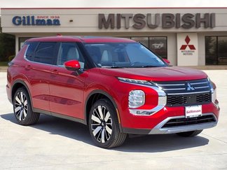 New 2025 Mitsubishi Outlander SE image 1