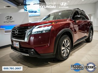 Used 2022 Nissan Pathfinder SL video 1