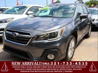 Used 2019 Subaru Outback 2.5i Premium image 1
